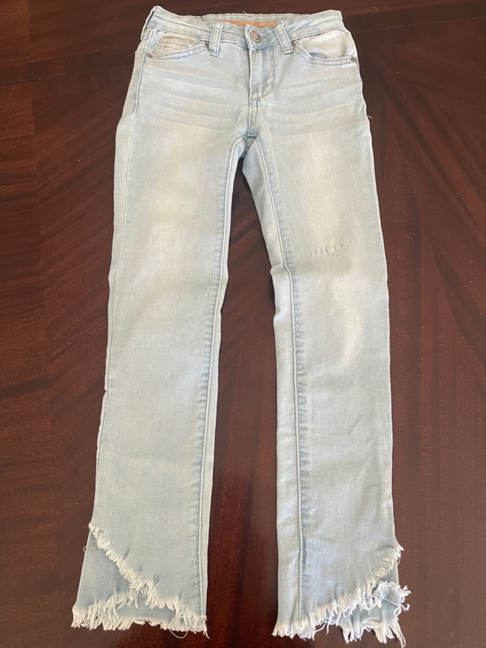 4 for $13 Light Blue girl’s Frayed Hem Jeans size 8